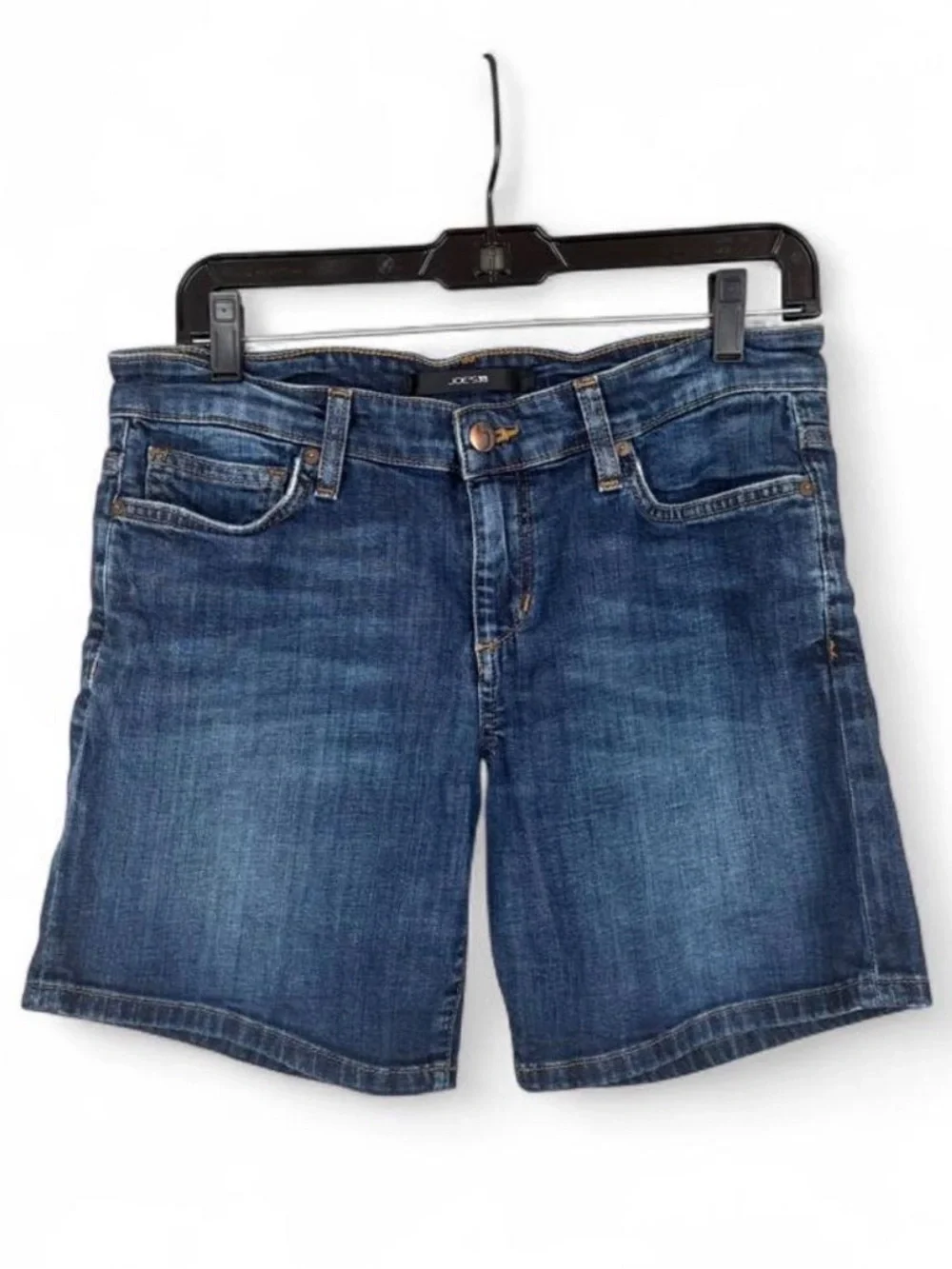 Vintage y2k-era Joe’s Jeans low-rise denim jean shorts size 27